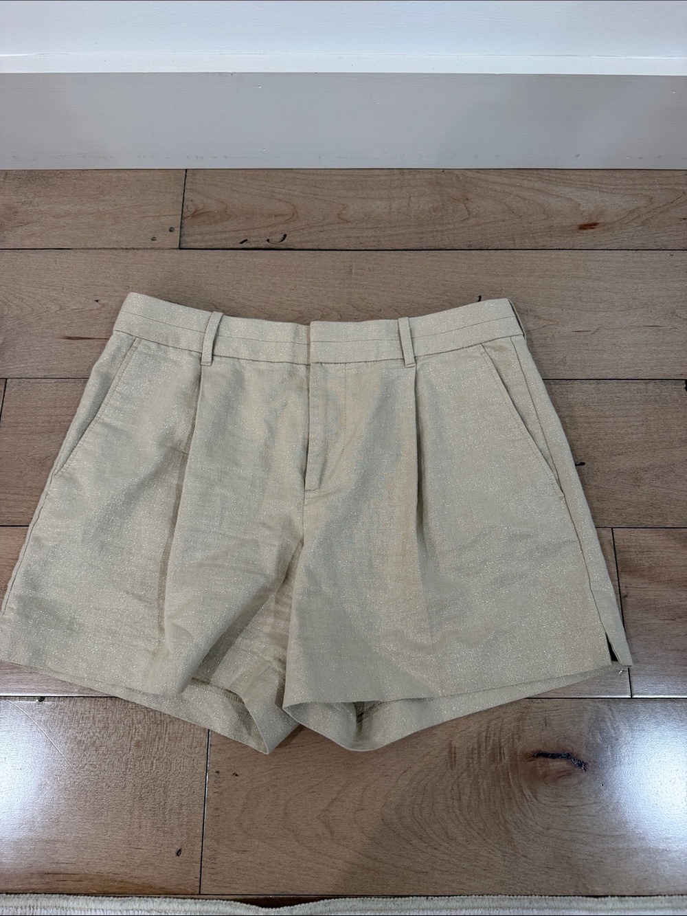 Banana Republic Light Cream Pleated High-Rise Women's Shorts